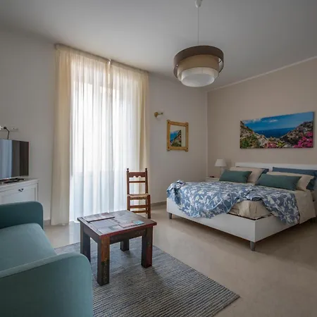 Oplonti 76 Apartamento