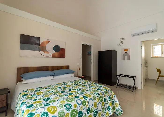 Oplonti 76 * 토레 안눈치아타